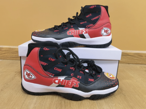 Kansas City Chiefs NFL-New Sneakers Best Gift For This Season TU27553 photo review